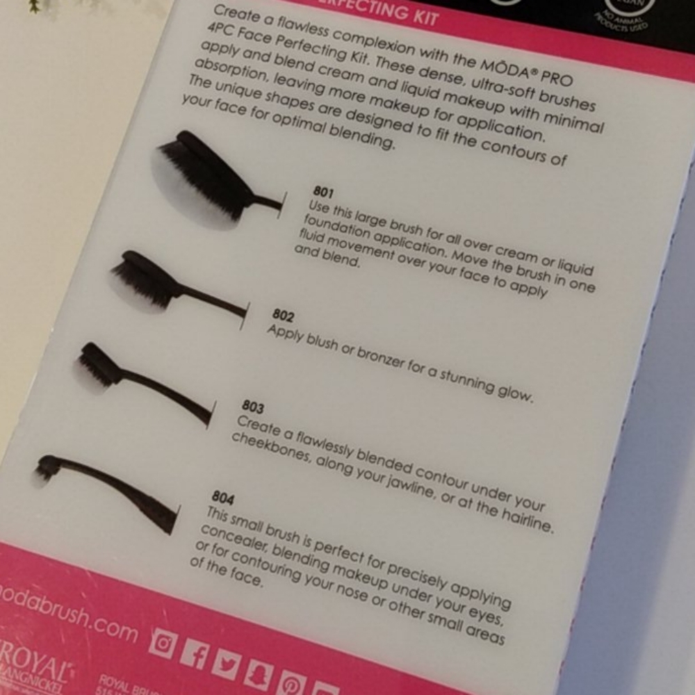 Moda Pro 4pc Make-Up Applicators - Picture 3 of 3